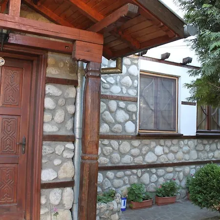 Belcheva Kashta بانيا