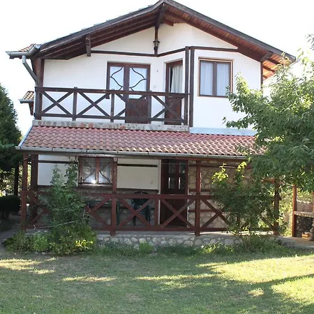 Belcheva Kashta بيت للعطل *