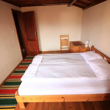 Belcheva Kashta بيت للعطل بانيا