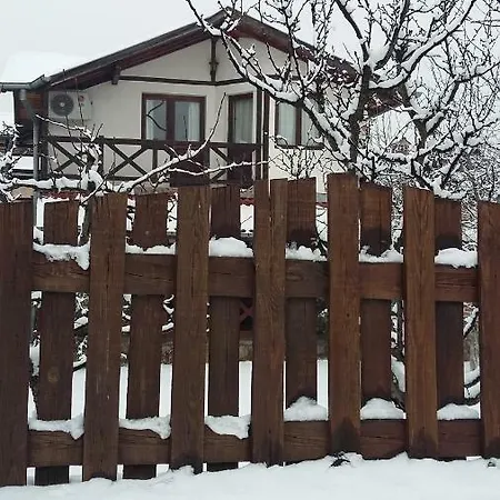 بيت للعطل Belcheva Kashta بانيا