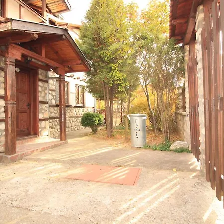 Belcheva Kashta بيت للعطل بانيا