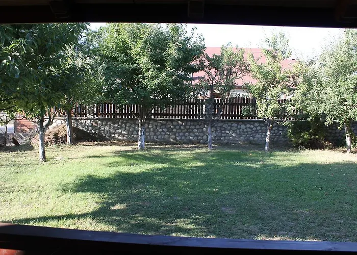 Belcheva Kashta * Banya (Blagoevgrad)