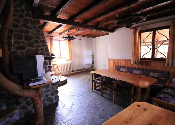 Belcheva Kashta * Banya (Blagoevgrad)