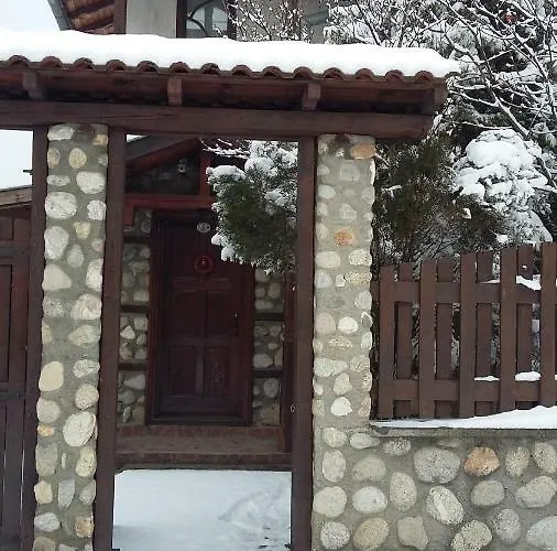 Belcheva Kashta * Banya (Blagoevgrad)